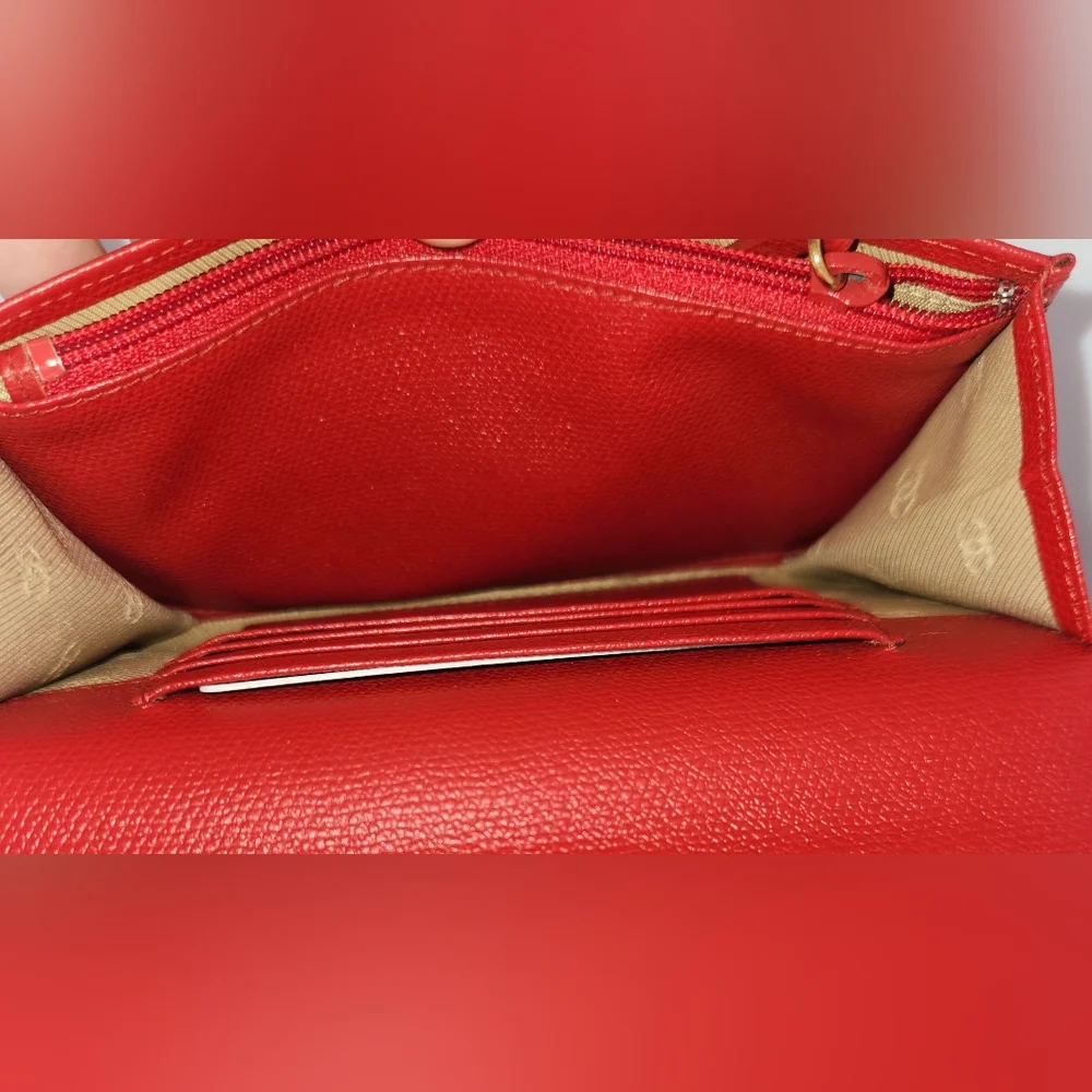 Vintage Chanel FULL INCLUSION Pre-Loved Red Calfskin Leather Clutch w/ AM Strap - Picture 14 of 16